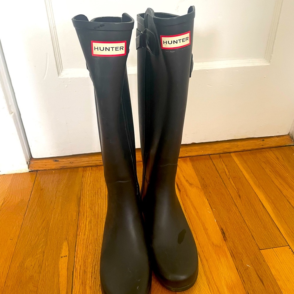 Black Hunter rain boots tall